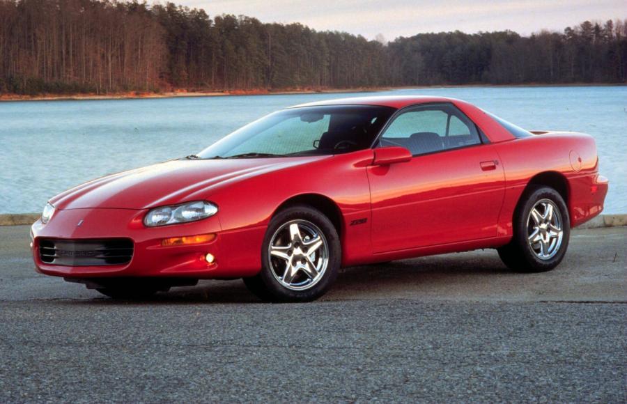  Chevrolet Camaro 1998 года  (фото 44 из 75)